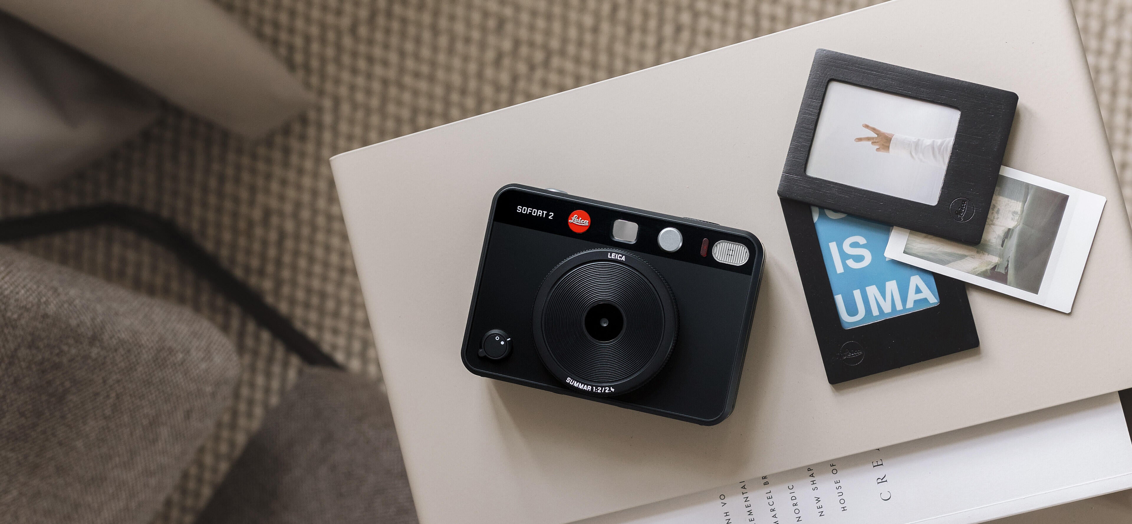 Leica SOFORT 2 Hybrid instant camera